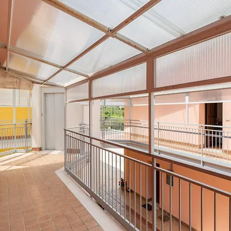 Haiku Rosa - Yourplace Abruzzo *