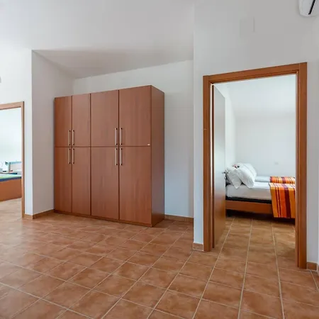 Haiku Rosa - Yourplace Abruzzo * Santa Maria Imbaro